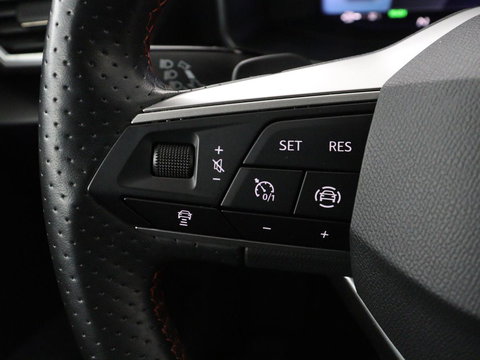 SEAT Leon 1.4 TSI eHybrid PHEV FR | Trekhaak | Adaptive cruise | Carplay | Sfeerverlichting | Navigatie | Side Assist | Parkeerhulp | Full LED | Bluetooth | PHEV | Plug In