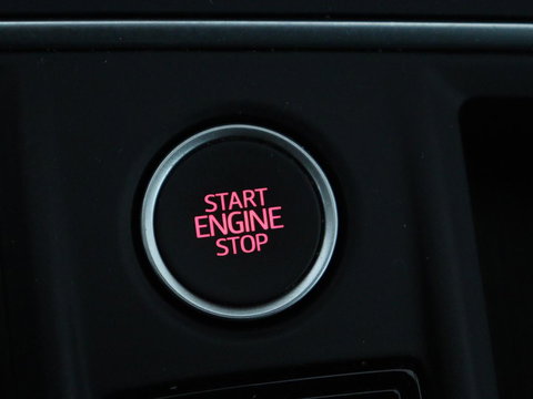 SEAT Leon 1.4 TSI eHybrid PHEV FR | Trekhaak | Adaptive cruise | Carplay | Sfeerverlichting | Navigatie | Side Assist | Parkeerhulp | Full LED | Bluetooth | PHEV | Plug In