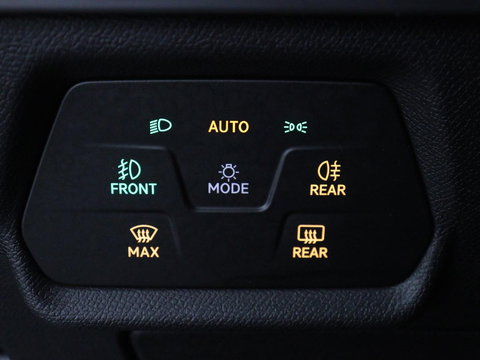 SEAT Leon 1.4 TSI eHybrid PHEV FR | Trekhaak | Adaptive cruise | Carplay | Sfeerverlichting | Navigatie | Side Assist | Parkeerhulp | Full LED | Bluetooth | PHEV | Plug In