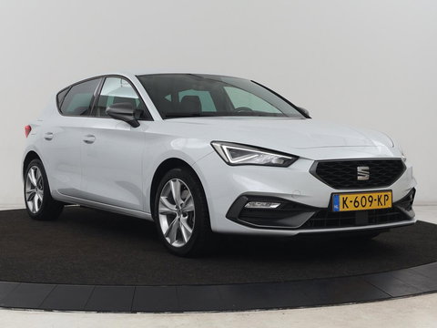 SEAT Leon 1.4 TSI eHybrid PHEV FR | Trekhaak | Adaptive cruise | Carplay | Sfeerverlichting | Navigatie | Side Assist | Parkeerhulp | Full LED | Bluetooth | PHEV | Plug In
