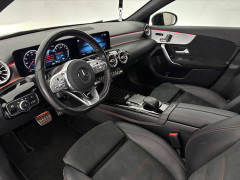 Mercedes-Benz A-Klasse 250 e AMG | SOH 96% | Pano | Burmester | Sfeer | Virtual | Memory | Camera | Keyless | Carplay