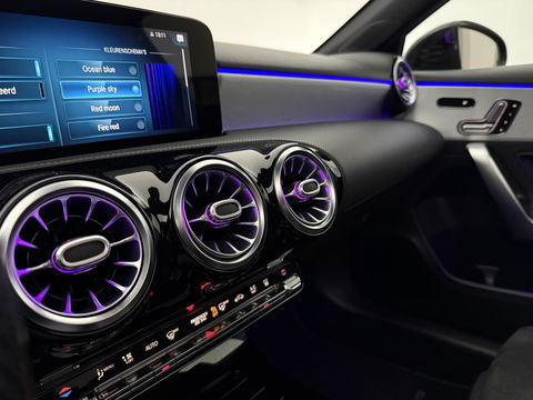 Mercedes-Benz A-Klasse 250 e AMG | SOH 96% | Pano | Burmester | Sfeer | Virtual | Memory | Camera | Keyless | Carplay