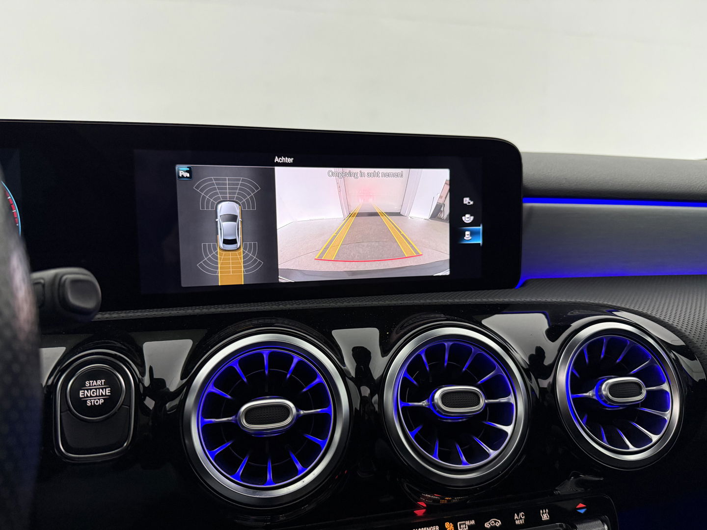 Mercedes-Benz A-Klasse 250 e AMG | SOH 96% | Pano | Burmester | Sfeer | Virtual | Memory | Camera | Keyless | Carplay