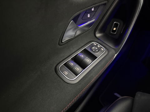 Mercedes-Benz A-Klasse 250 e AMG | SOH 96% | Pano | Burmester | Sfeer | Virtual | Memory | Camera | Keyless | Carplay