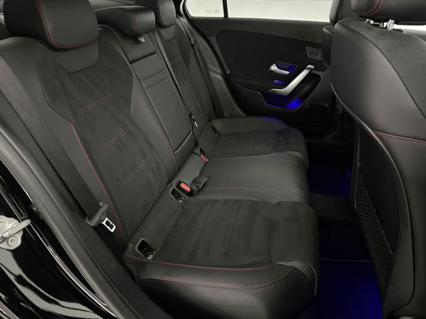 Mercedes-Benz A-Klasse 250 e AMG | SOH 96% | Pano | Burmester | Sfeer | Virtual | Memory | Camera | Keyless | Carplay