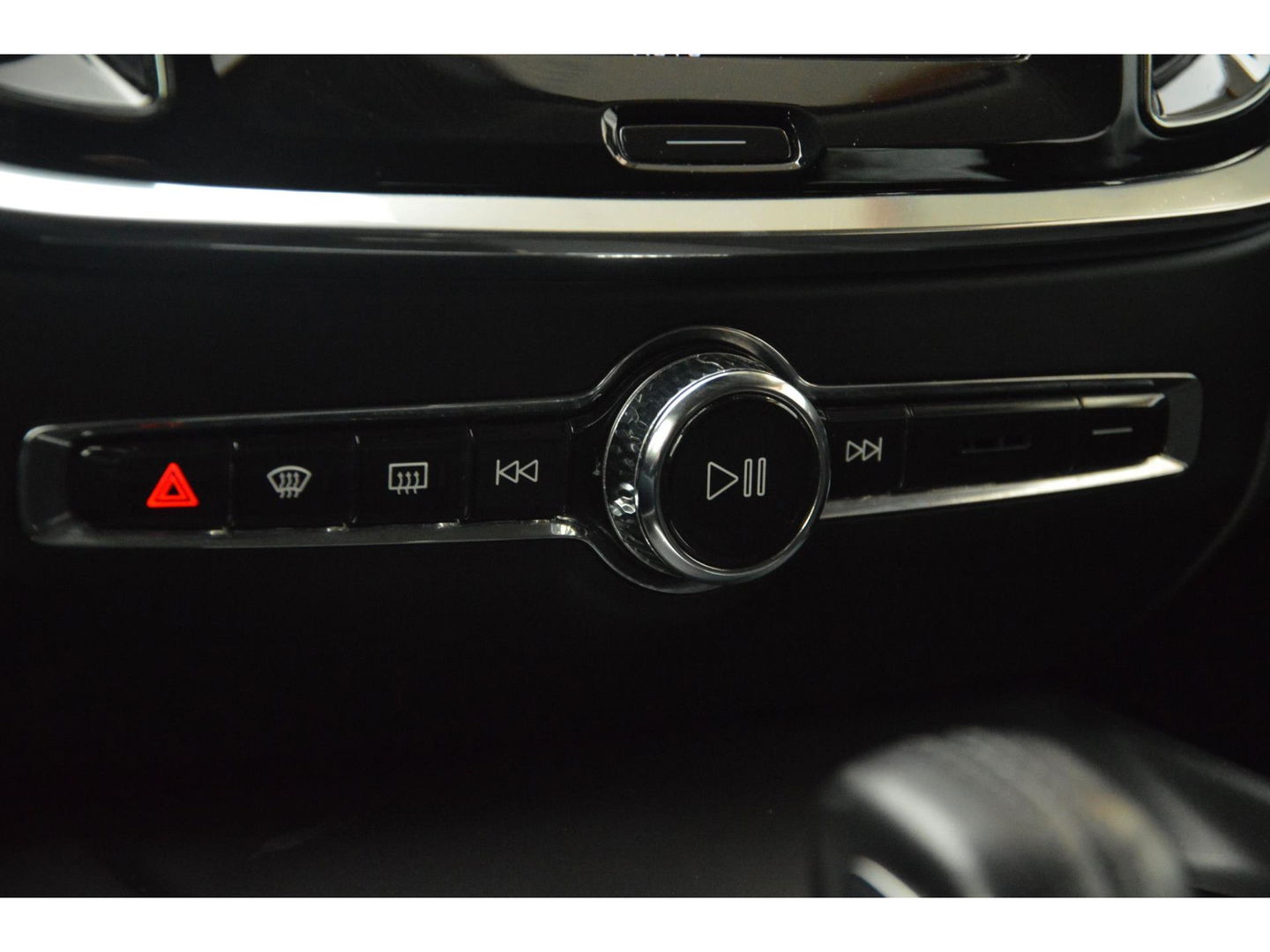 Volvo V60 B3 Business Pro | Pilot-Assist | Apple Carplay | Bluetooth | BLIS |