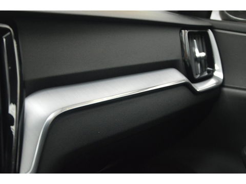Volvo V60 B3 Business Pro | Pilot-Assist | Apple Carplay | Bluetooth | BLIS |