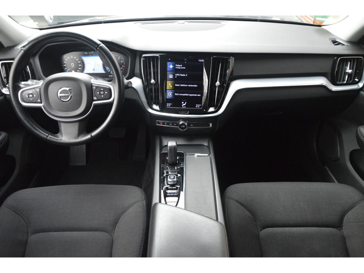 Volvo V60 B3 Business Pro | Pilot-Assist | Apple Carplay | Bluetooth | BLIS |