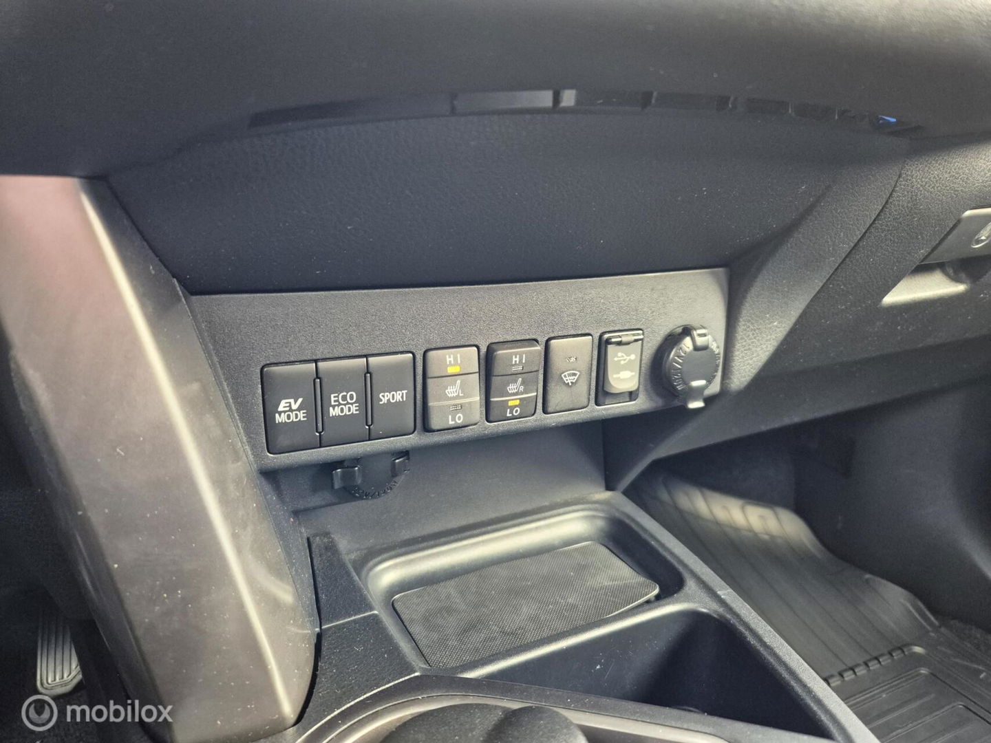 Toyota RAV4 2.5 Hybrid AWD Executive, Perfect onderhouden!