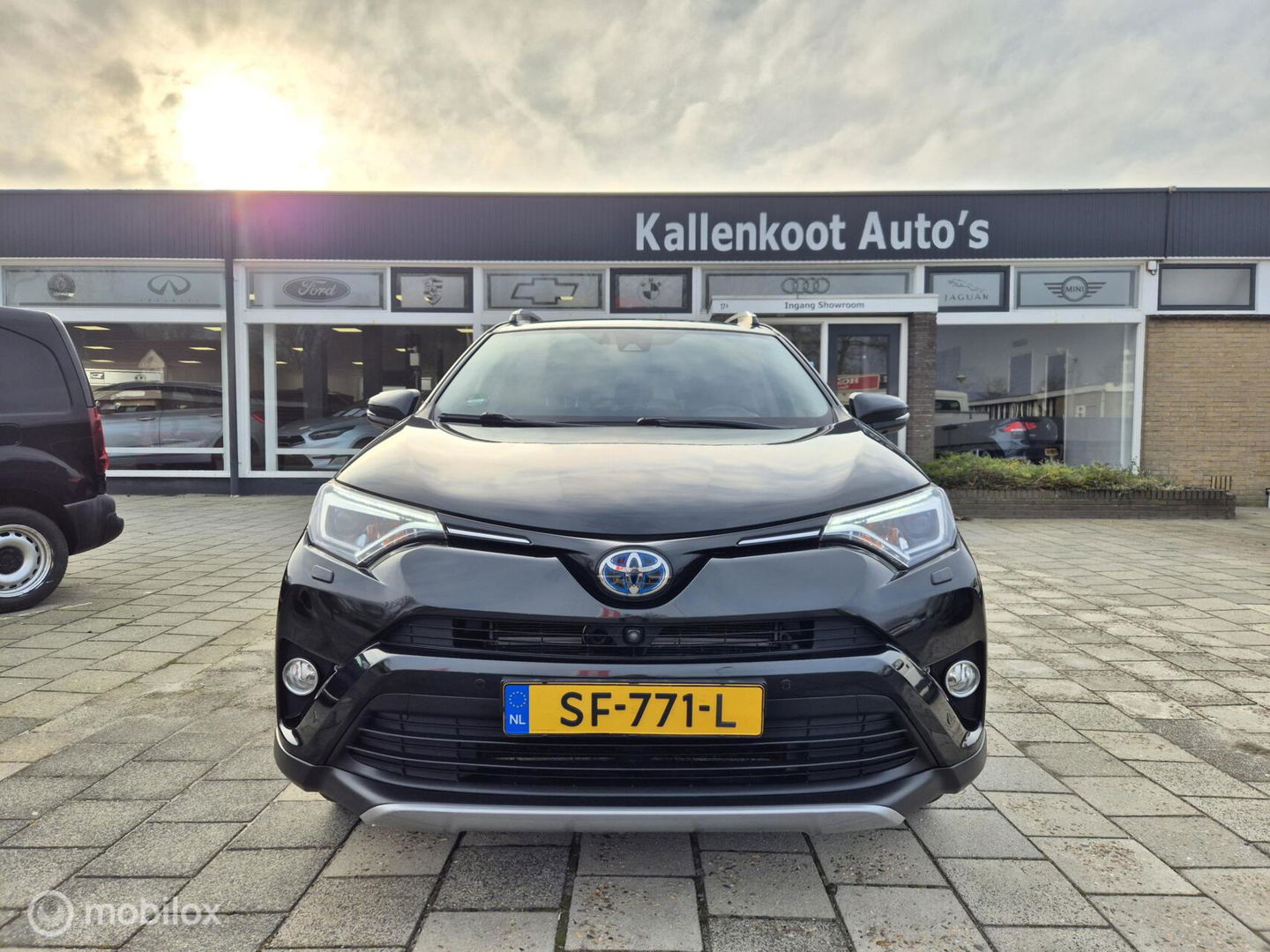Toyota RAV4 2.5 Hybrid AWD Executive, Perfect onderhouden!