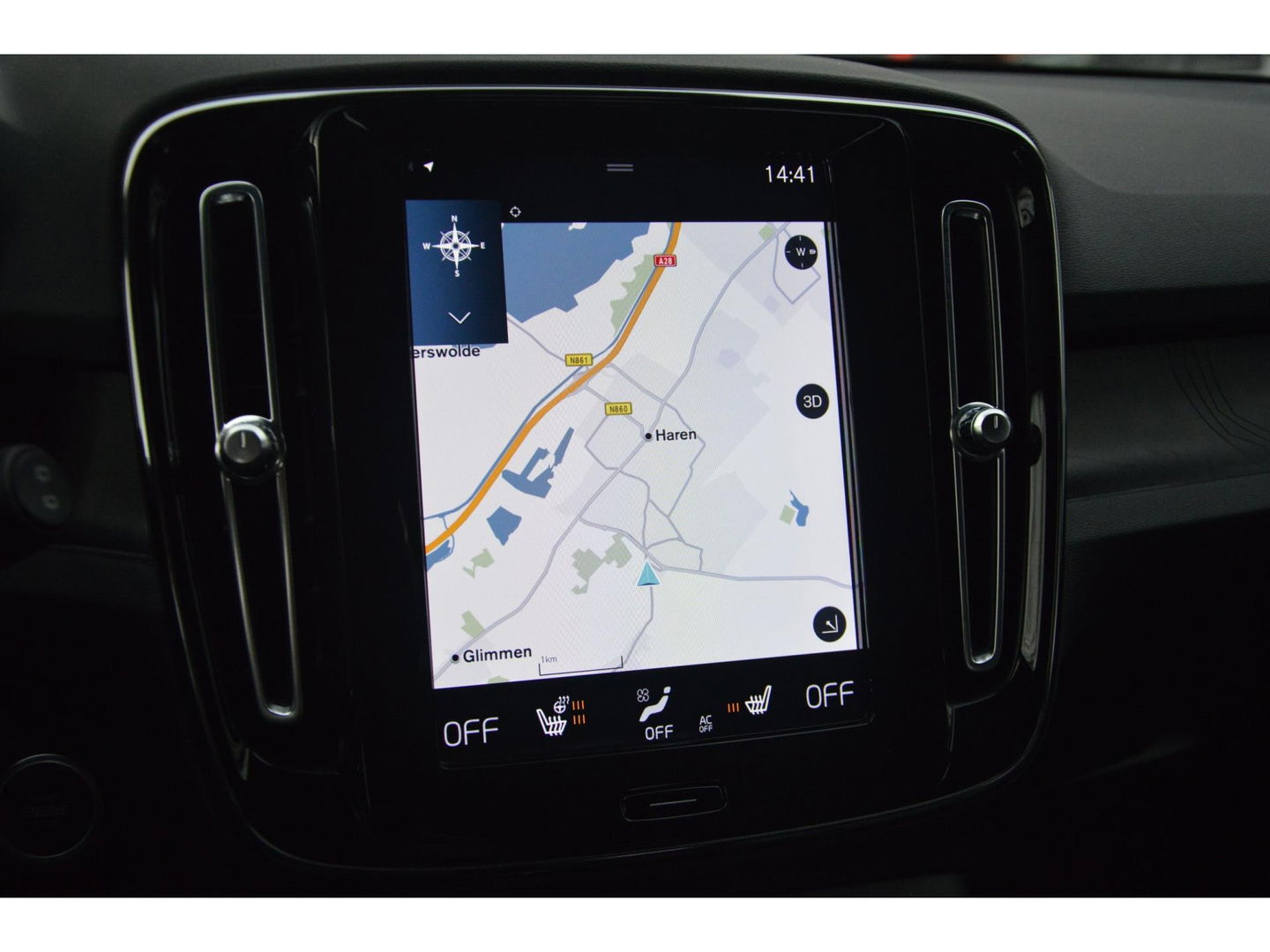 Volvo XC40 T4 Recharge Plus Dark | Stoel + Stuur verwarming | Trekhaak | Adapative Cruise | Harman/Kardon | BLIS |