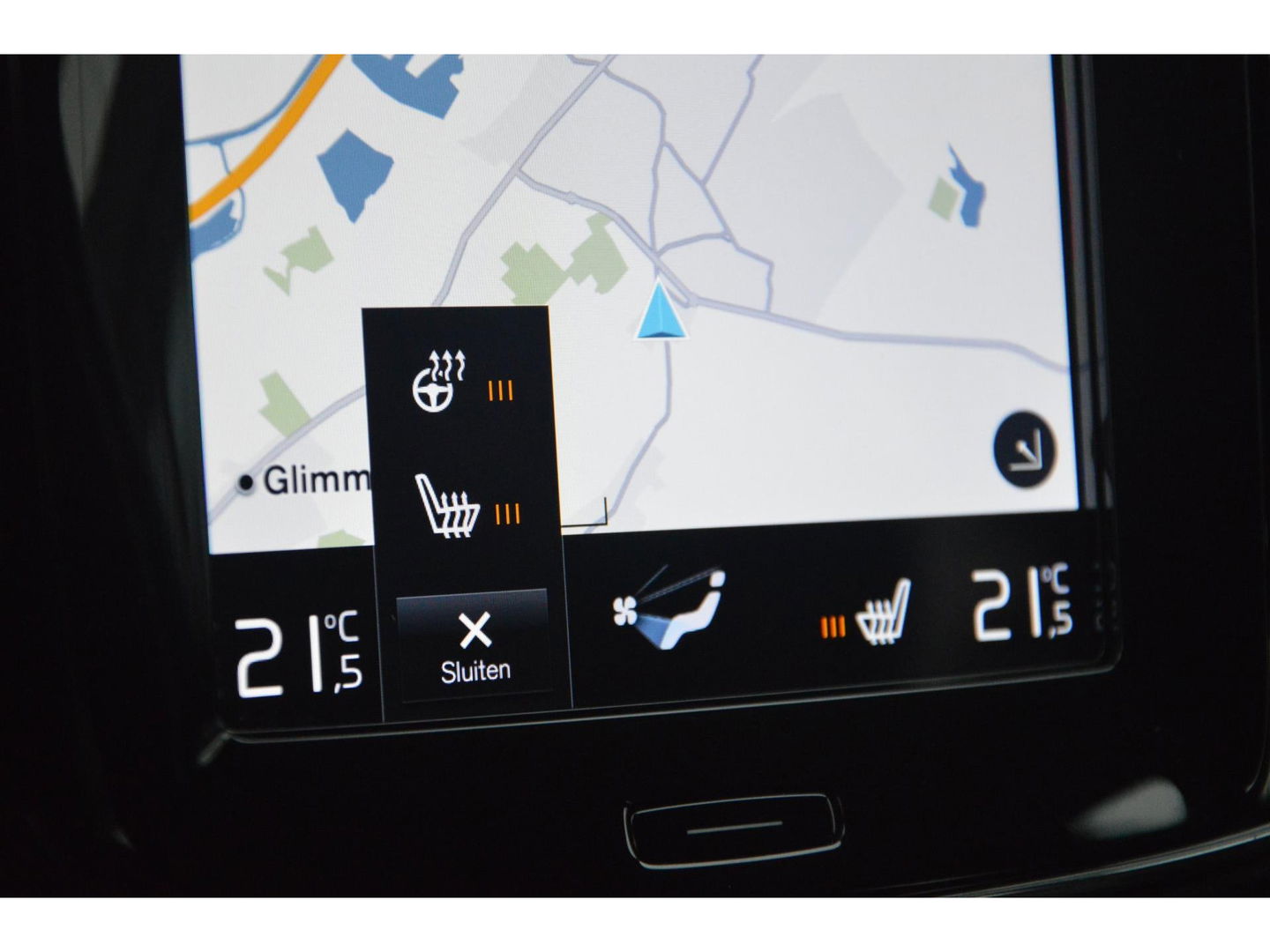 Volvo XC40 T4 Recharge Plus Dark | Stoel + Stuur verwarming | Trekhaak | Adapative Cruise | Harman/Kardon | BLIS |