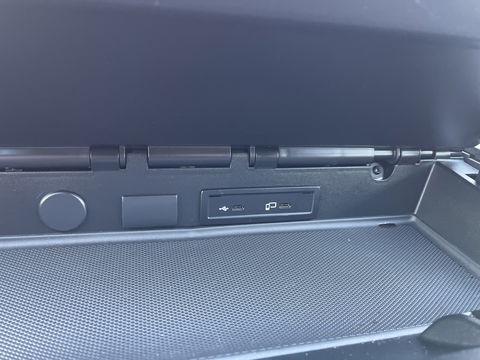 Mercedes-Benz Sprinter 315 1.9 CDI automaat L2H1 RWD / trekhaak 3500 kg ! / vaste prijs rijklaar € 37.950 ex btw / lease vanaf € 619 / cruise en climate control / imperial / navigatie / achteruit rijcamera