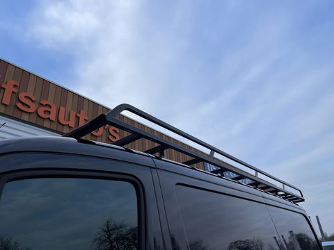 Mercedes-Benz Sprinter 315 1.9 CDI automaat L2H1 RWD / trekhaak 3500 kg ! / vaste prijs rijklaar € 37.950 ex btw / lease vanaf € 619 / cruise en climate control / imperial / navigatie / achteruit rijcamera