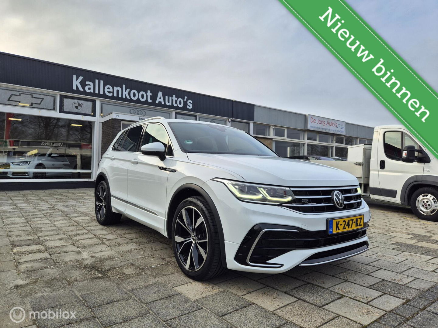 Volkswagen Tiguan 1.5 TSI R-Line, Trekhaak, Dealer onderhoud