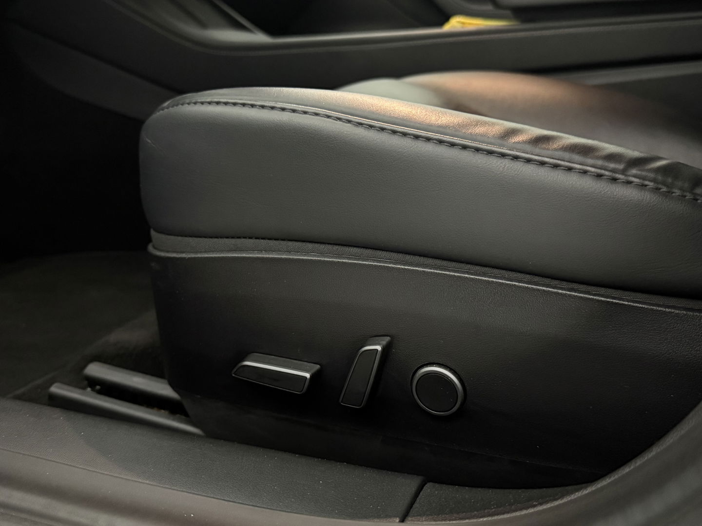 Tesla Model 3 Long Range AWD 75 kWh | SOH 89% | Autopilot | Snelladen | Pano | Memory | Camera | Trekh. | Stoelverw.