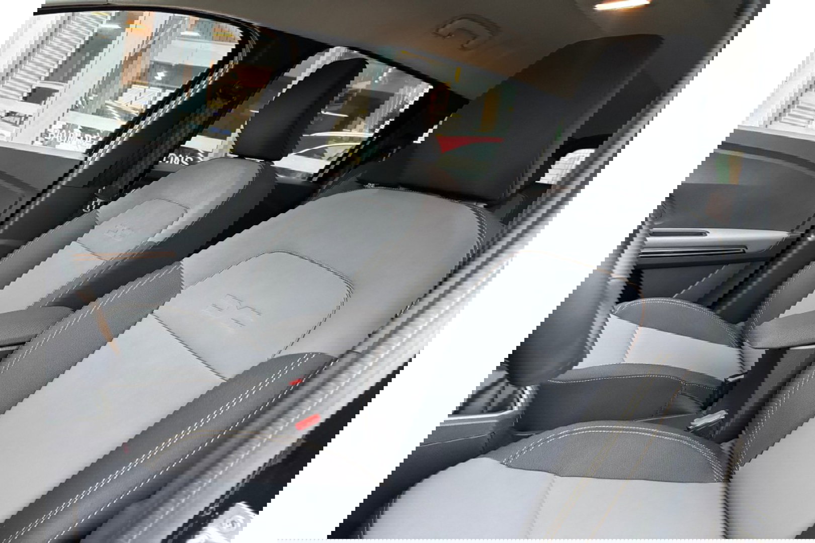 Dacia Jogger 1.0 TCE 110 EXTREME EDITION 7PERS NAVI LMV STOELVW PDC-CAMERA