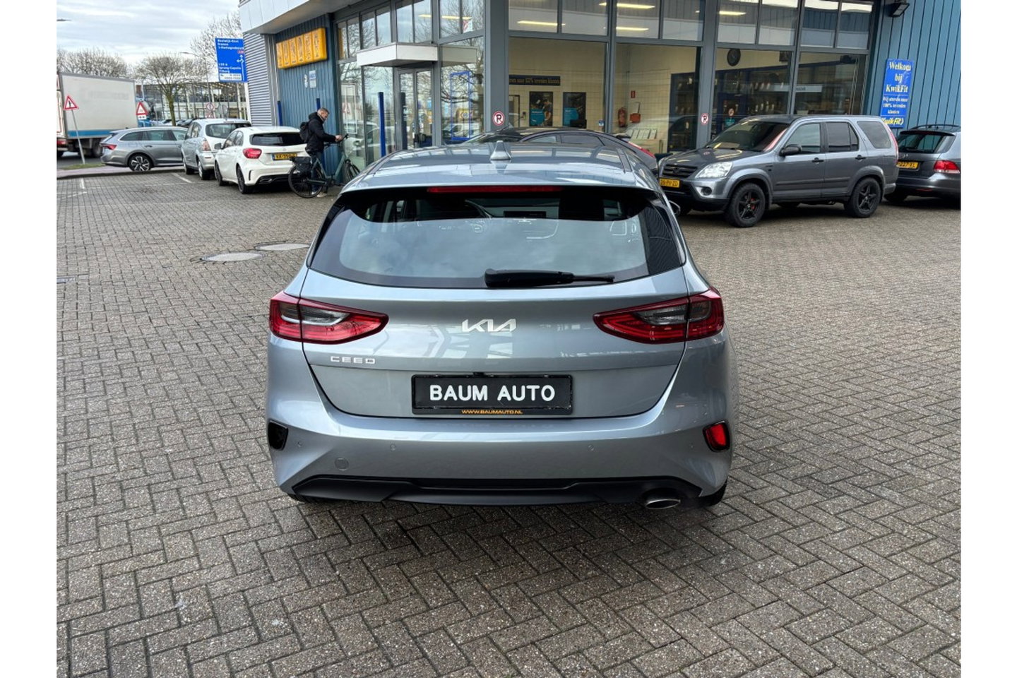 Kia Ceed 1.5 T-GDI AUTOMAAT DYNAMICLINE NAVI PDC WINTERPACK.
