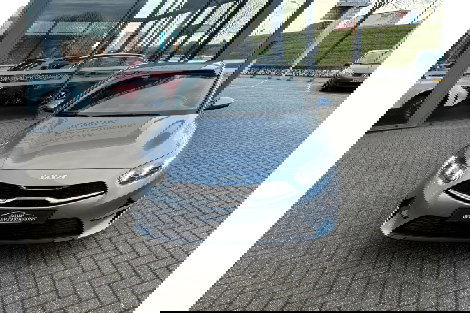 Kia Ceed 1.5 T-GDI AUTOMAAT DYNAMICLINE NAVI PDC WINTERPACK.