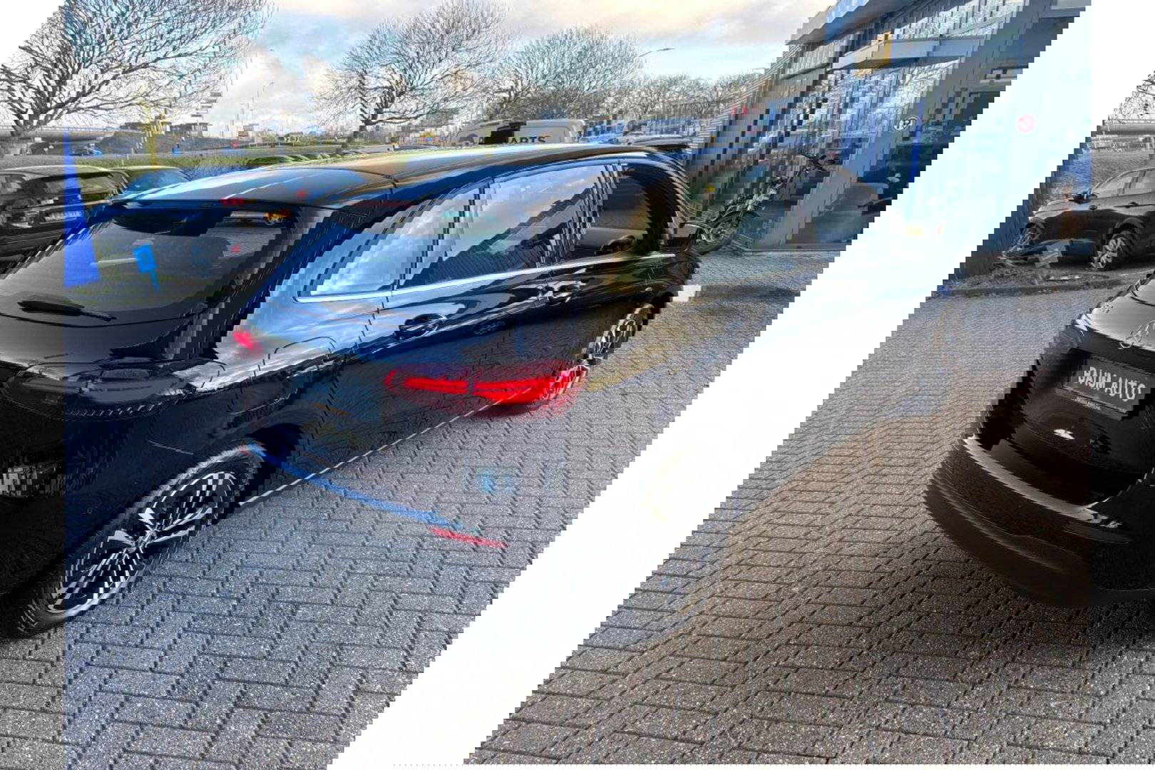 Mercedes-Benz B-Klasse 250E AUTOMAAT LUXURY LINE NAVI PDC-CAMRERA STOELVW.