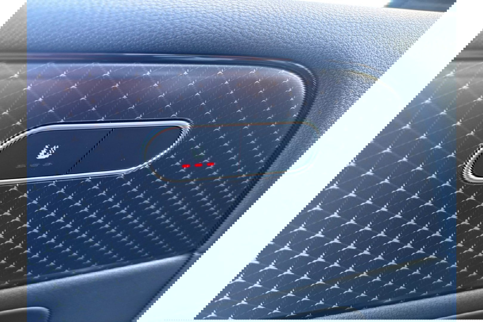 Mercedes-Benz B-Klasse 250E AUTOMAAT LUXURY LINE NAVI PDC-CAMRERA STOELVW.