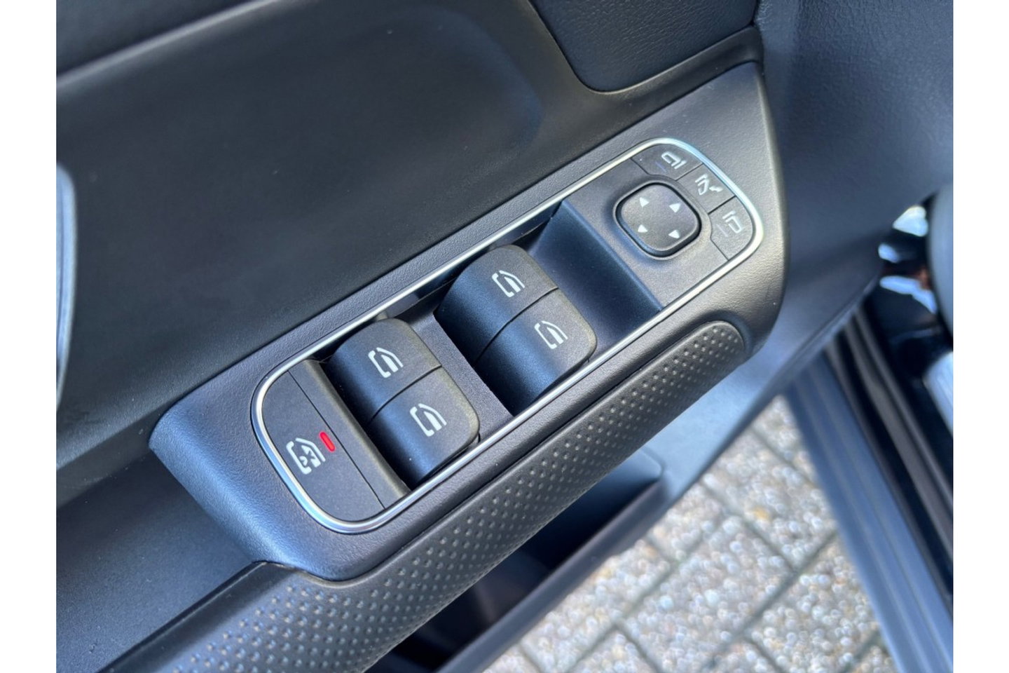 Mercedes-Benz B-Klasse 250E AUTOMAAT LUXURY LINE NAVI PDC-CAMRERA STOELVW.