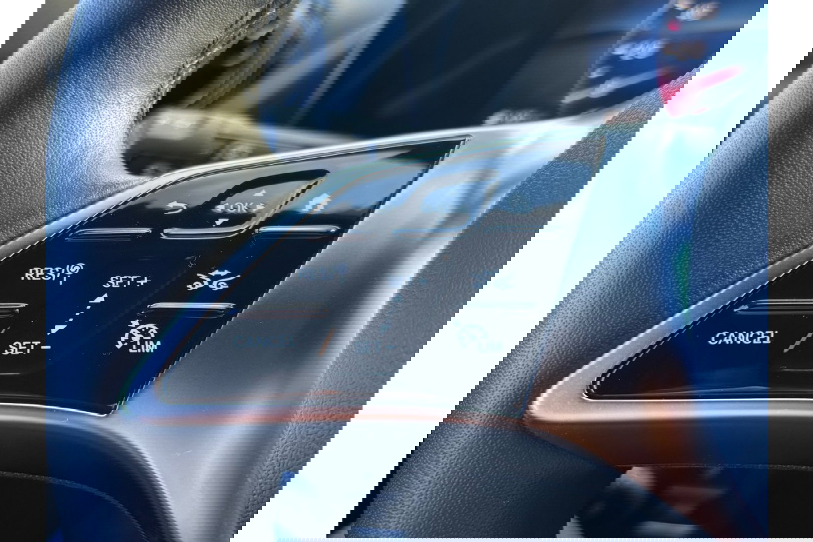 Mercedes-Benz B-Klasse 250E AUTOMAAT LUXURY LINE NAVI PDC-CAMRERA STOELVW.