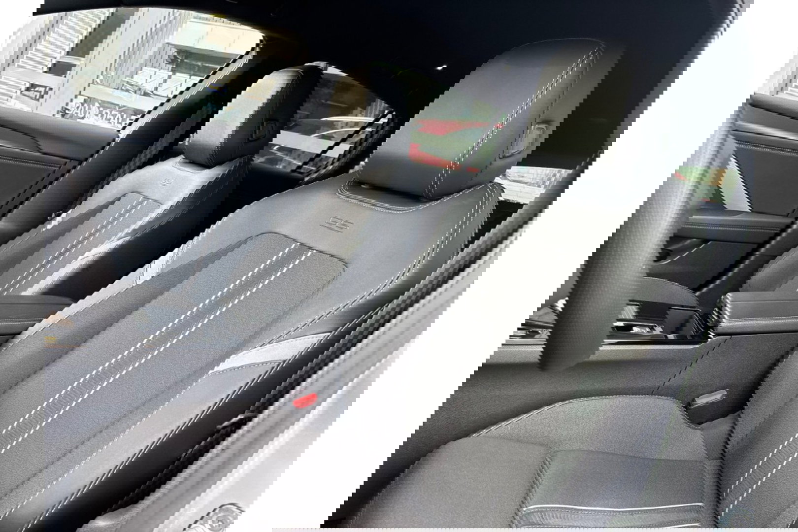 Opel Astra 1.2 GS AUTOMAAT 130PK NAVI PDC-CAMERA WINTERPACK.