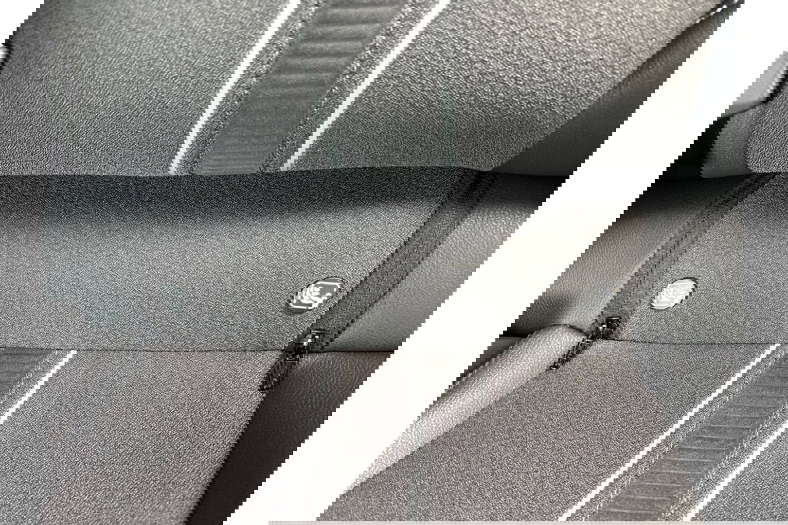 Opel Astra 1.2 GS AUTOMAAT 130PK NAVI PDC-CAMERA WINTERPACK.