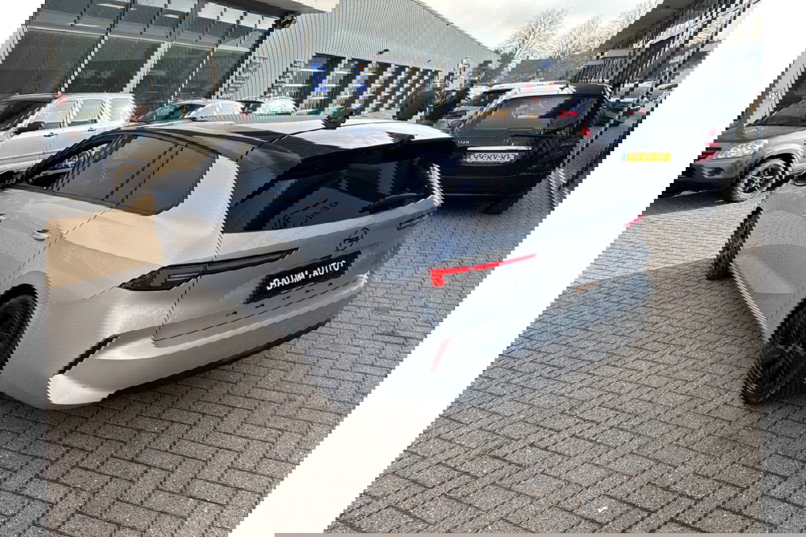 Opel Astra 1.2 GS AUTOMAAT 130PK NAVI PDC-CAMERA WINTERPACK.