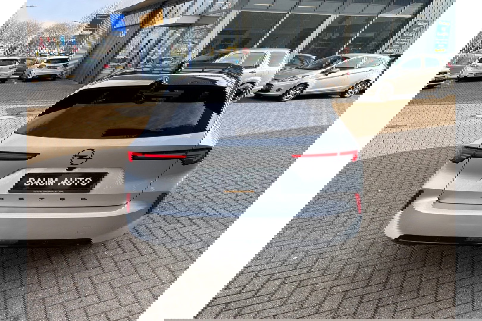 Opel Astra 1.2 GS AUTOMAAT 130PK NAVI PDC-CAMERA WINTERPACK.