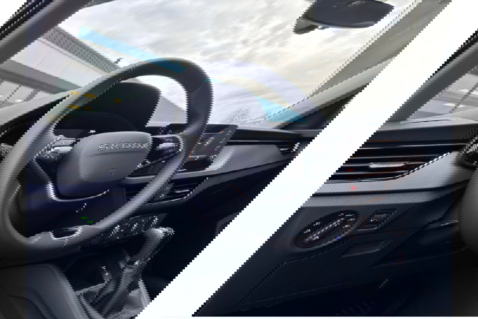 Škoda Scala 1.0TSI AUTOMAAT AIRCO PDC STOELVW ADDCRUISE.