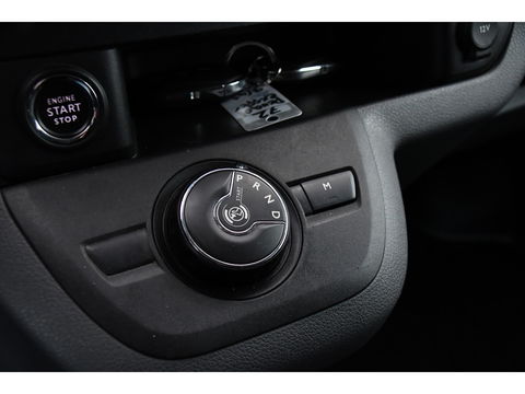 Peugeot Expert 2.0 BlueHDI 180 L3 DC PB Edition 360 Camera, Cruise, Carplay, 177pk, Clima, Head-up, Automaat 2 x Schuifdeur, NAVI, Uniek!