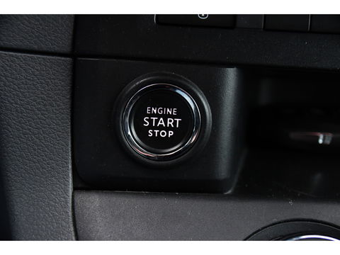 Peugeot Expert 2.0 BlueHDI 180 L3 DC PB Edition 360 Camera, Cruise, Carplay, 177pk, Clima, Head-up, Automaat 2 x Schuifdeur, NAVI, Uniek!