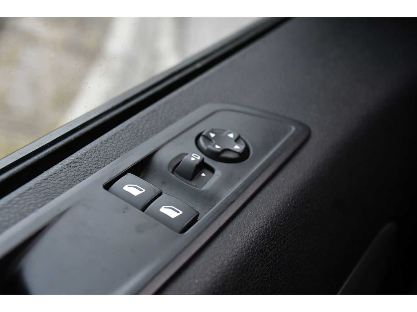 Peugeot Expert 2.0 BlueHDI 180 L3 DC PB Edition 360 Camera, Cruise, Carplay, 177pk, Clima, Head-up, Automaat 2 x Schuifdeur, NAVI, Uniek!