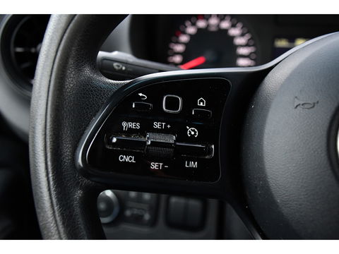 Mercedes-Benz Sprinter 319 V6 3.0 CDI L2H2 PB Edition Camera, Cruise, Stoelverwarming, 190pk, Standkachel, Airco, Uniek!