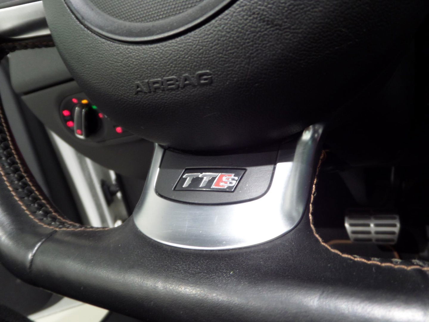 Audi TT Roadster 2.0 TTS Quattro 272PK "Origineel NL!" Cognac Baseball Leer I Automaat Stoelverwarming Bose Xenon-LED Bluetooth