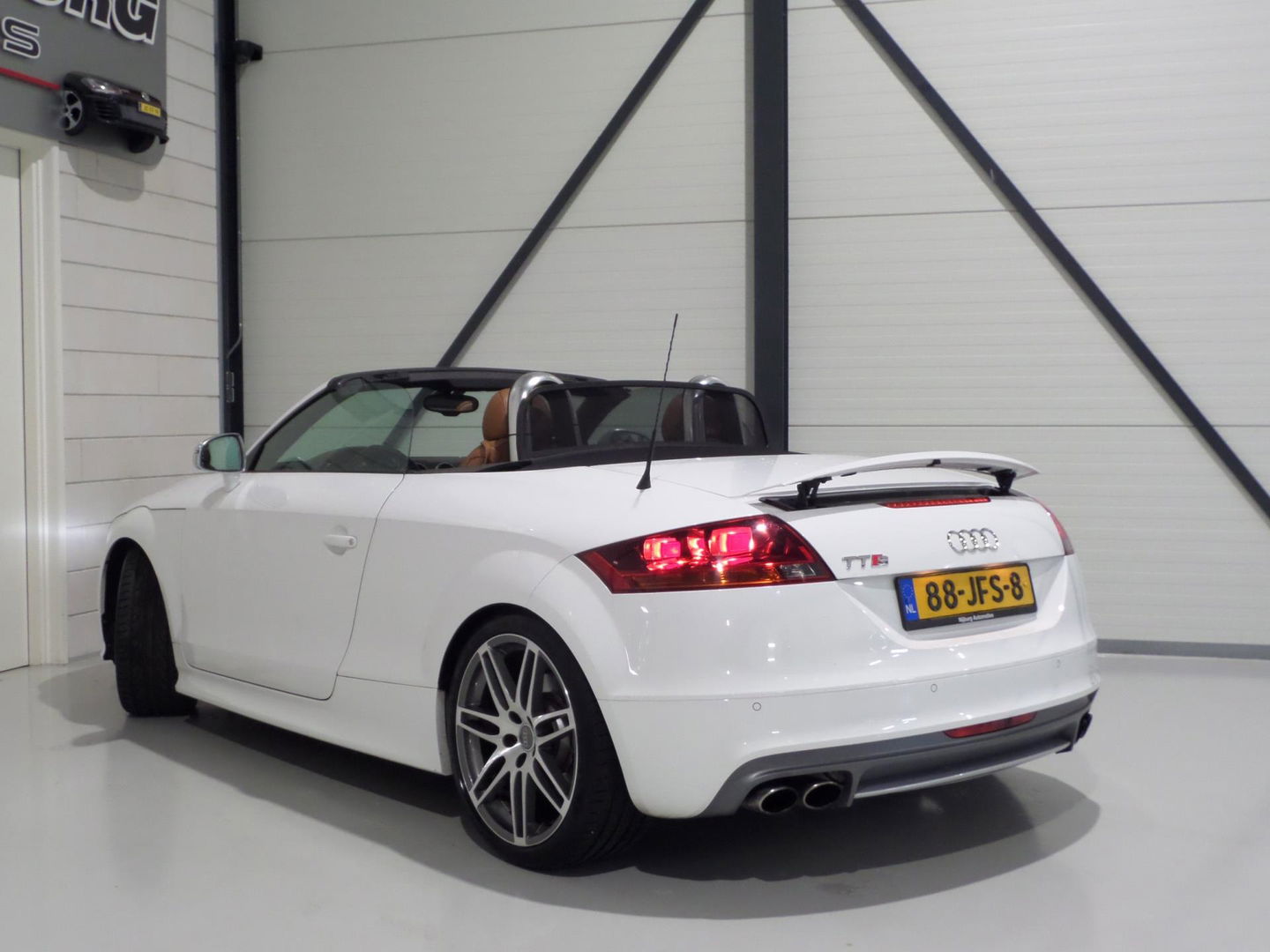 Audi TT Roadster 2.0 TTS Quattro 272PK "Origineel NL!" Cognac Baseball Leer I Automaat Stoelverwarming Bose Xenon-LED Bluetooth