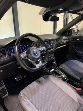 Volkswagen T-Roc 1.5 TSI R-line Pano Virtual Trekhaak Beats