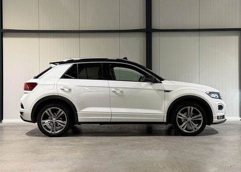 Volkswagen T-Roc 1.5 TSI R-line Pano Virtual Trekhaak Beats