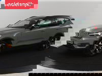 Volvo XC40 - Recharge P8 AWD R Design | SOH 93% | Trekhaak | Warmtepomp | Stoel & stuurverwarming | Camera | Leder/Alcantara | Adaptive cruise | Carplay | Navigatie | Achterbankverwarming