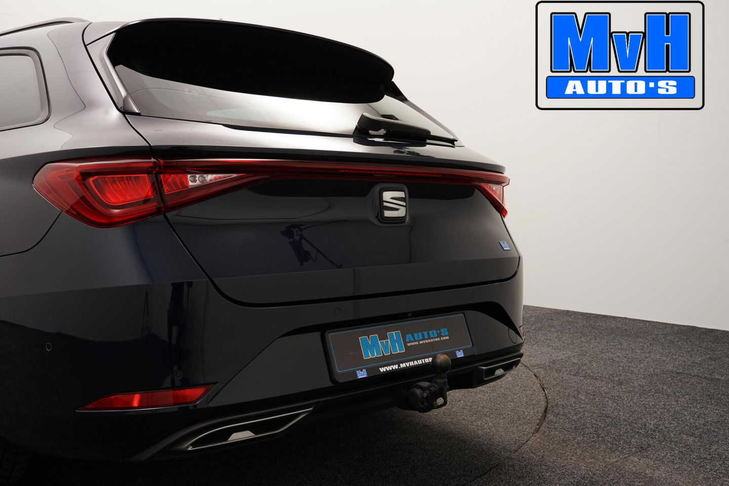 SEAT Leon Sportstourer 1.5 TSI FR Business Intense|LUXE!|LED