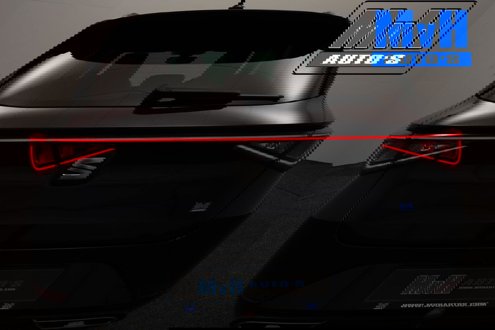 SEAT Leon Sportstourer 1.5 TSI FR Business Intense|LUXE!|LED