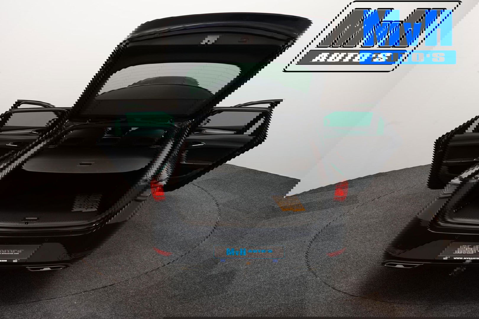 SEAT Leon Sportstourer 1.5 TSI FR Business Intense|LUXE!|LED