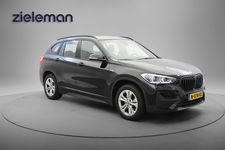 BMW X1 - xDrive25e Business Edition Plus - Navi, Cruise, Leer, Clima, PDC, Stoelverw.