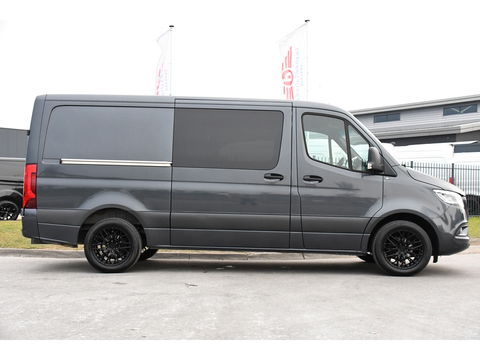 Mercedes-Benz Sprinter 317 1.9 CDI L2H1 DC RWD PB Edition Cruise, Camera, Carplay, 2 x Schuifdeur, 10,5'' Mbux, 3500kg Trekhaak, Sensoren, LED, Uniek!