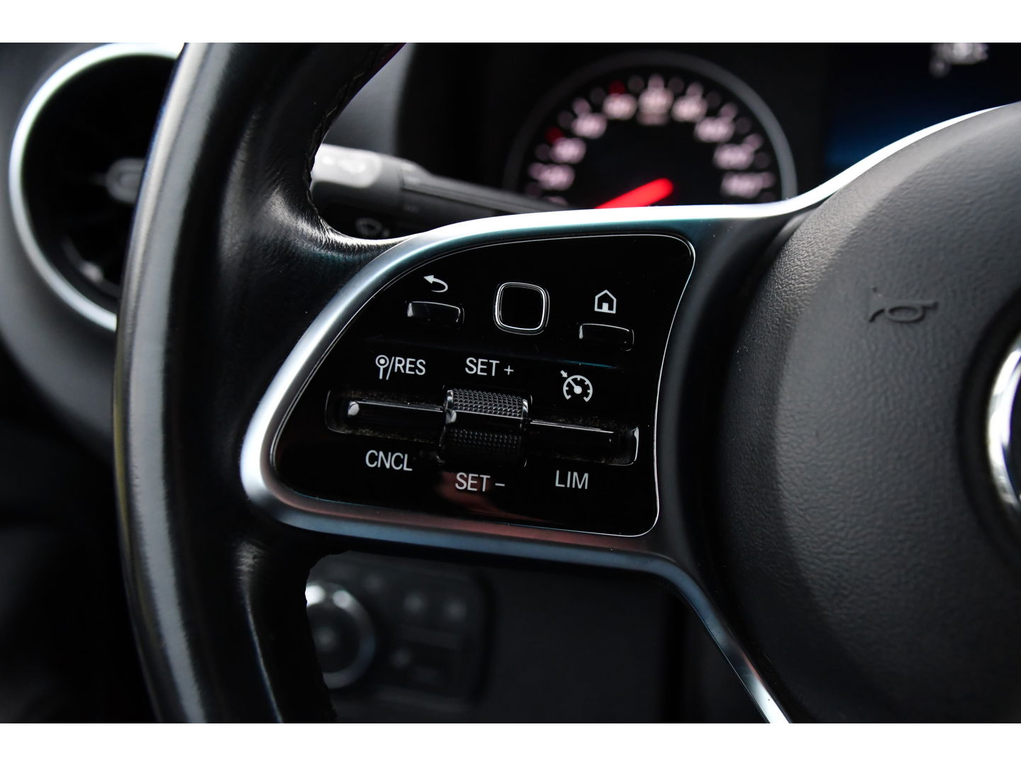 Mercedes-Benz Sprinter 317 1.9 CDI L2H1 DC RWD PB Edition Cruise, Camera, Carplay, 2 x Schuifdeur, 10,5'' Mbux, 3500kg Trekhaak, Sensoren, LED, Uniek!