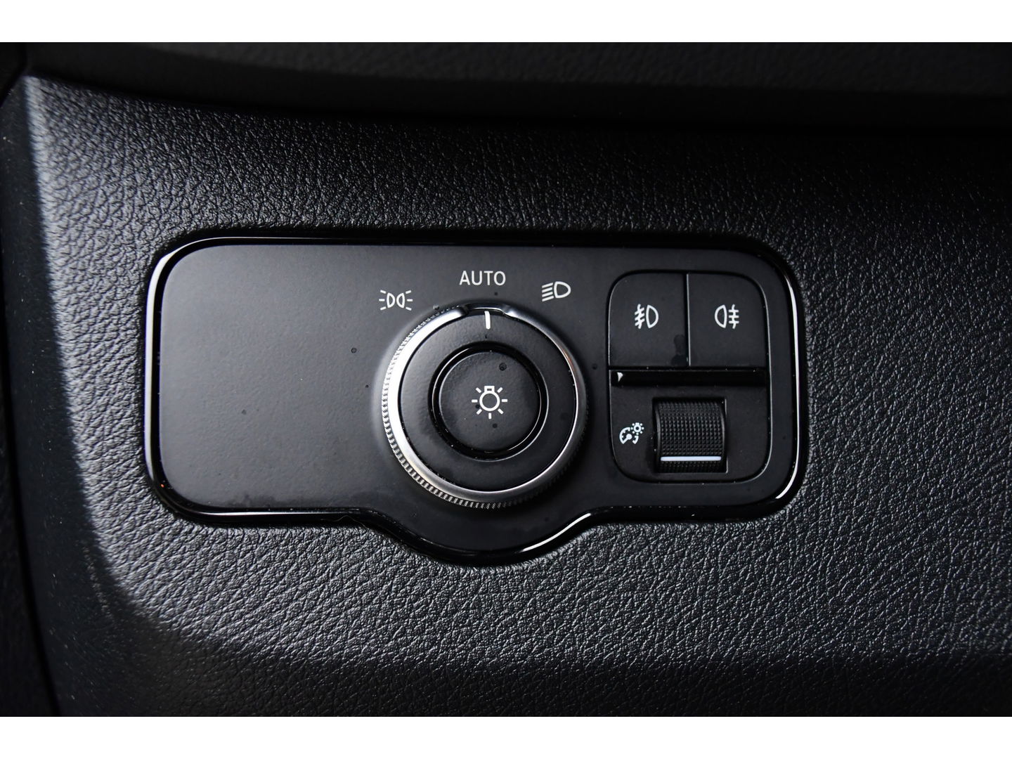 Mercedes-Benz Sprinter 317 1.9 CDI L2H1 DC RWD PB Edition Cruise, Camera, Carplay, 2 x Schuifdeur, 10,5'' Mbux, 3500kg Trekhaak, Sensoren, LED, Uniek!