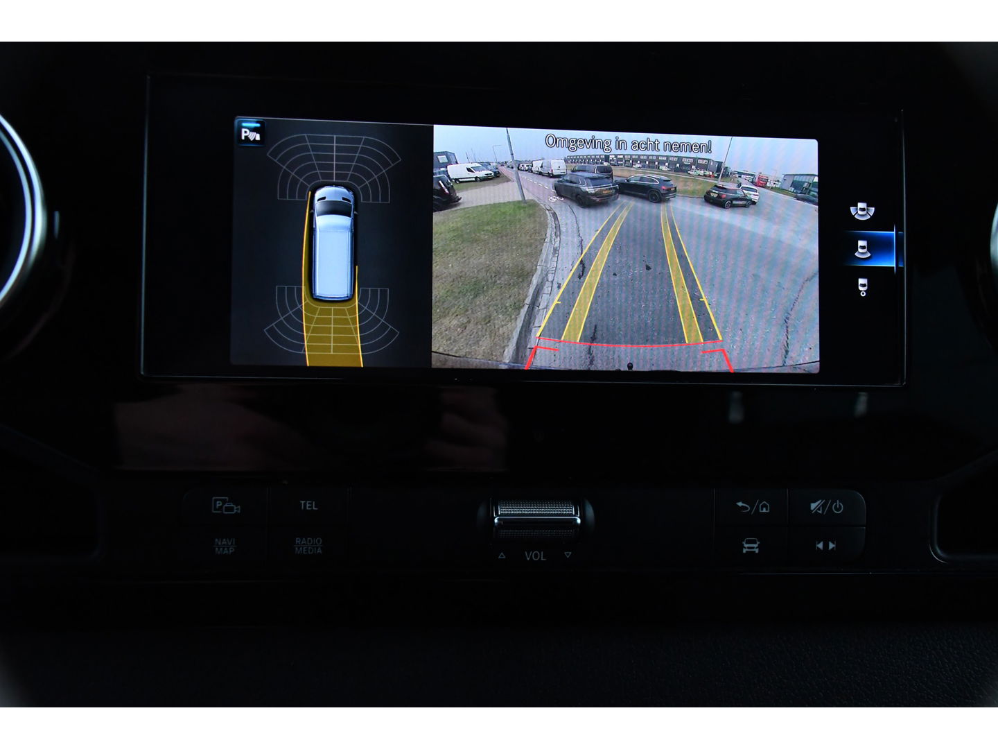 Mercedes-Benz Sprinter 317 1.9 CDI L2H1 DC RWD PB Edition Cruise, Camera, Carplay, 2 x Schuifdeur, 10,5'' Mbux, 3500kg Trekhaak, Sensoren, LED, Uniek!