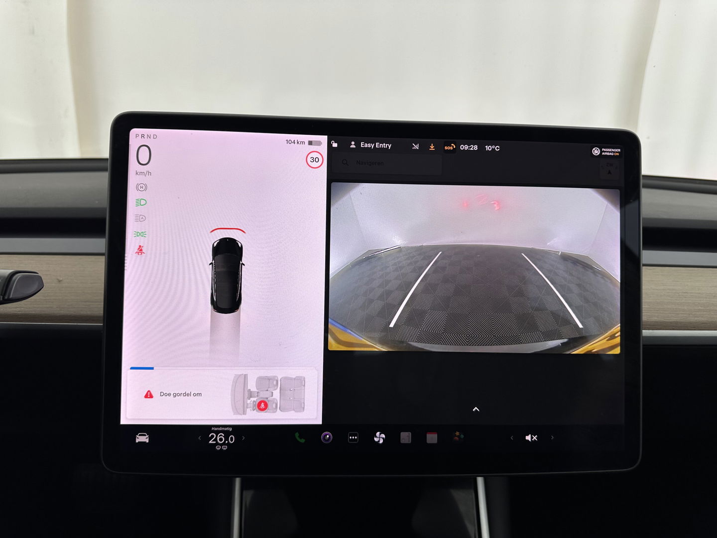 Tesla Model 3 Standard RWD Plus 60 kWh [ 3-Fase ] {SOH-80%} (INCL-BTW) Aut. *PANO | AUTOPILOT | LEATHER | KEYLESS | FULL-LED | MEMORY-PACK | TOPVIEW | DAB | CARPLAY | DIGI-COCKPIT | LANE-ASSIST | COMFORTSEATS | TOWBAR | 18"ALU*